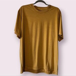 Wellen by Huckberry PatinaTech T-Shirt Washed Honey Mens XL | EUC (Worn Once)